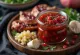 Sốt ướp lựu cay nồng BBQ được bày biện