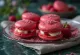 Macaron Trái cây đỏ