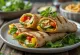 Wrap rau củ nướng với sốt hummus và rau arugula